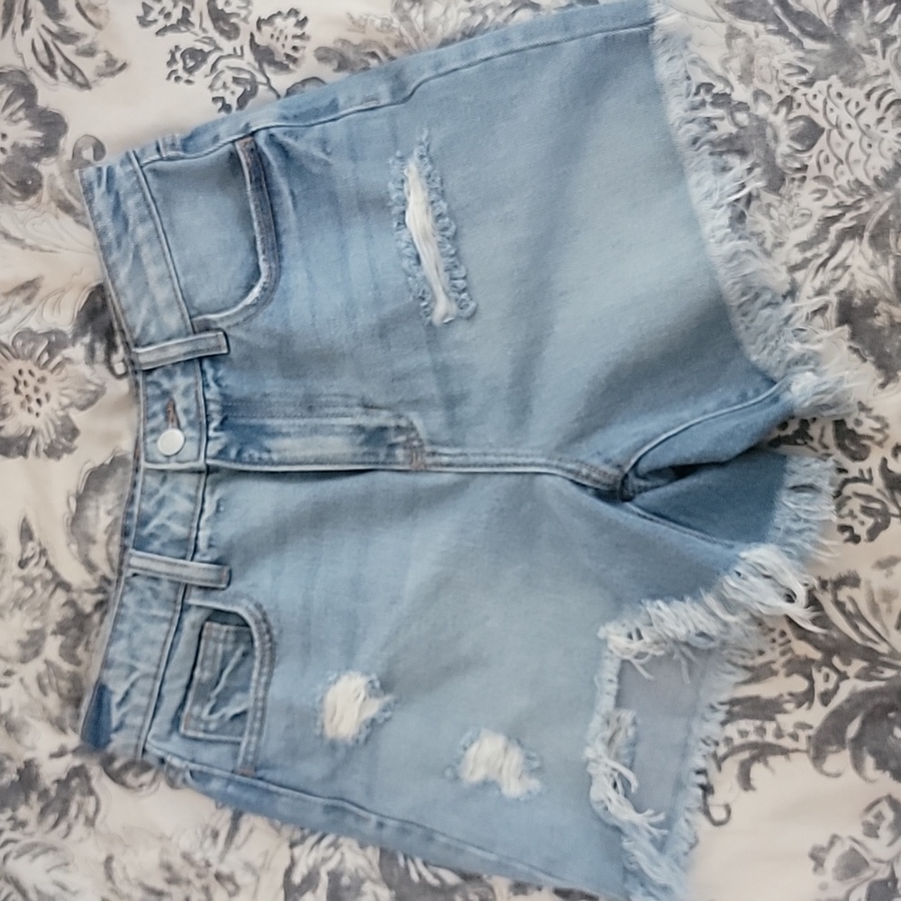 *** SOLD *** NWT Jean Shorts